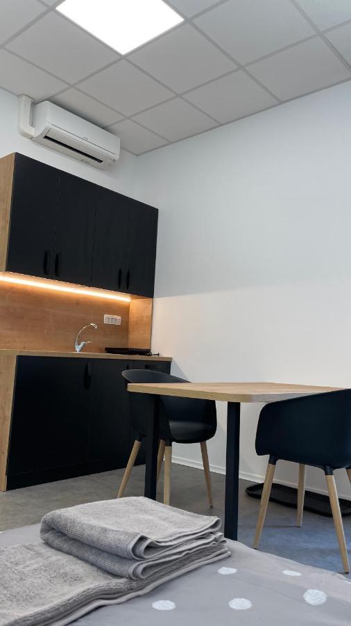 Simba Apartment B Шмарьешке-Топлице Экстерьер фото